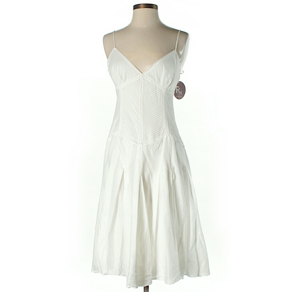 FINAL PRICE: BCBGMAXAZRIA Flowy Dress